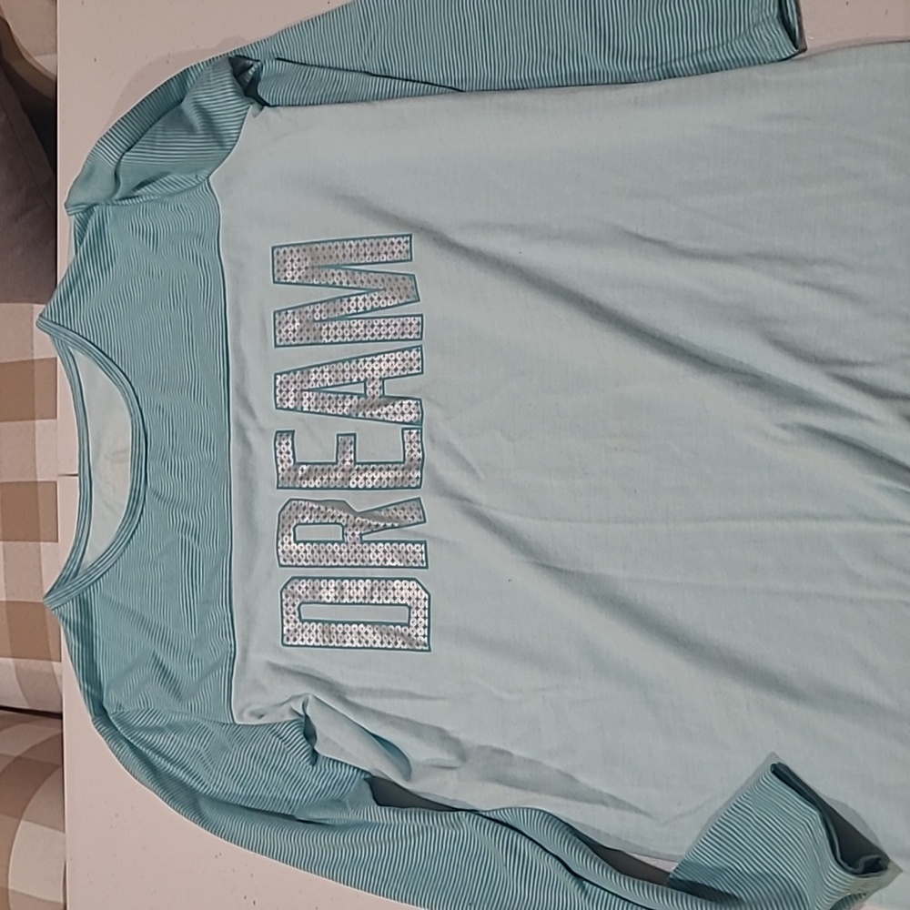 A kids teal night gown